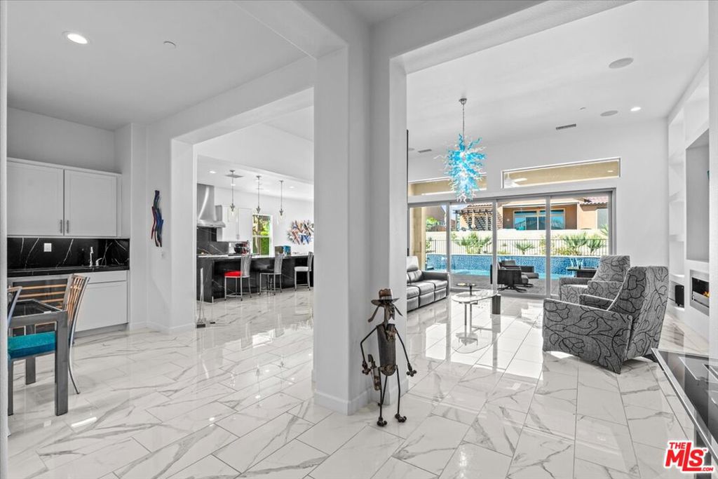 MLS #25608345 image #3