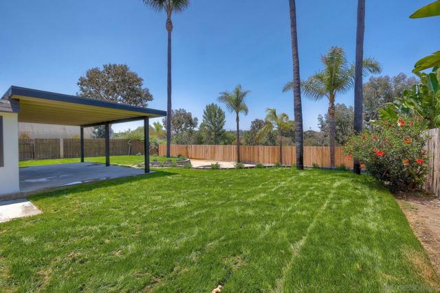 6630 Park Ridge Blvd, San Diego CA: https://media.crmls.org/mediaz/15d00880-d027-404b-b8cf-7835bebdbc1d.jpg