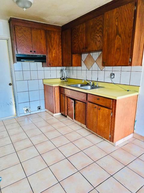 1634 Cuevas Circle, Salinas CA: https://media.crmls.org/mediaz/15d176e8-c937-4166-88e4-75f9219afeaf.jpg