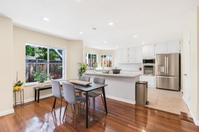 17992 Hillwood Lane, Morgan Hill CA: https://media.crmls.org/mediaz/15d2cdef-aac5-48c3-8ab1-9f6e806eca77.jpg