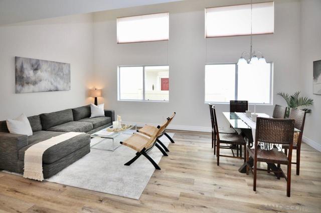 10878 Caminito Colorado, San Diego CA: https://media.crmls.org/mediaz/15d43281-4f39-4eb4-bb27-606fc249fddc.jpg