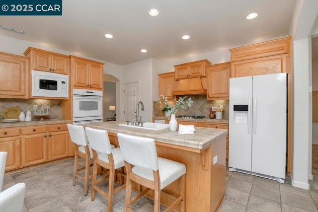 2460 Covelite Way, Antioch CA: https://media.crmls.org/mediaz/15d819ea-5a9c-4659-8f7a-c08b8a976f63.jpg