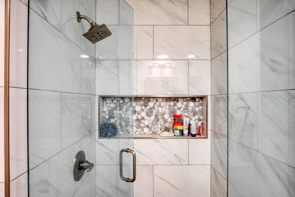 MLS #219138567DA image #11