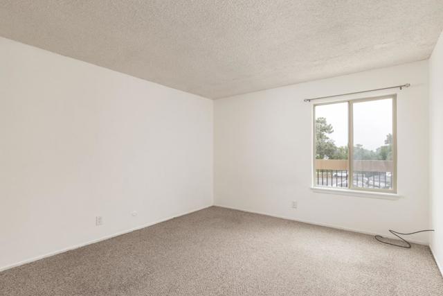 3104 Golden Oaks Lane, Monterey CA: https://media.crmls.org/mediaz/15d9d47a-d7c6-4684-8a47-487a3c6dc689.jpg
