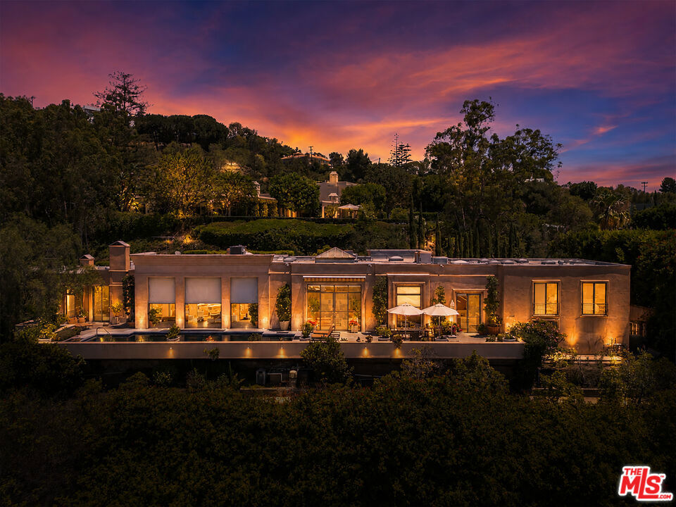 1255 Delresto Drive — architectural residence