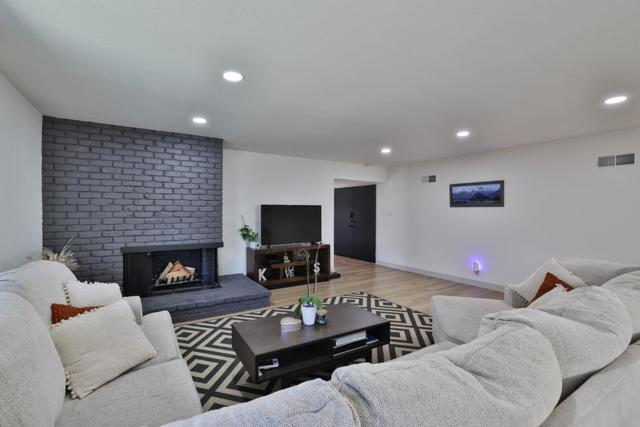 1777 Dahill Lane, Hayward CA: https://media.crmls.org/mediaz/15da7840-8547-418d-92f0-fa52769f26c4.jpg