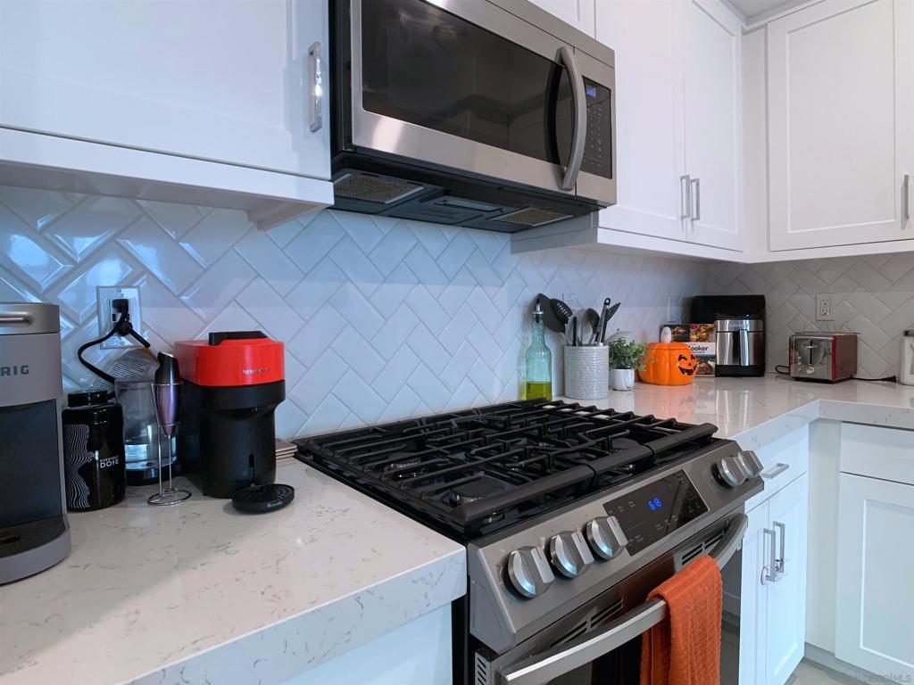 MLS #250039012SD image #9