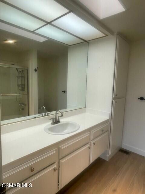 152 Mainsail Court, Port Hueneme CA: https://media.crmls.org/mediaz/15dba516-f621-4a4a-82c1-8d3668903304.jpg