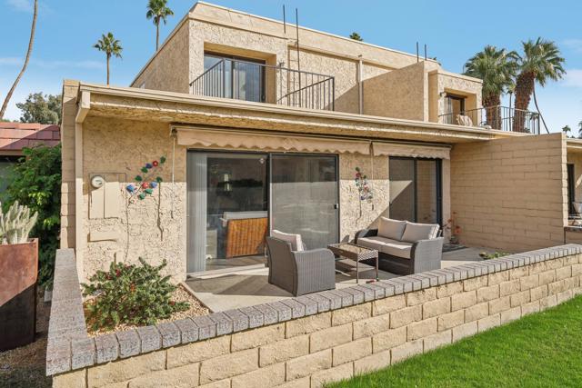 68559 Paseo Real, Cathedral City CA: https://media.crmls.org/mediaz/15dbd235-3532-4548-ba2a-59d891f1abd6.jpg