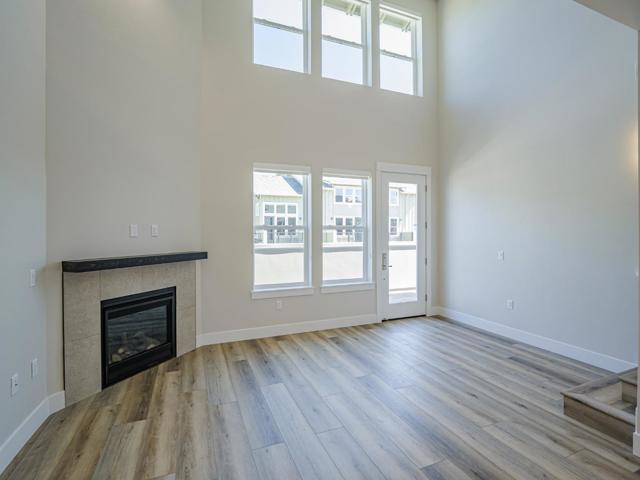 116 Aptos Village Way, Aptos CA: https://media.crmls.org/mediaz/15dda6fc-f5b7-4e80-91cf-3f03fb51ba92.jpg