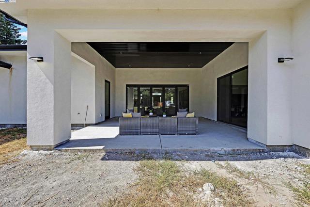 Image 29 of 60 For 3707 Trenery Drive