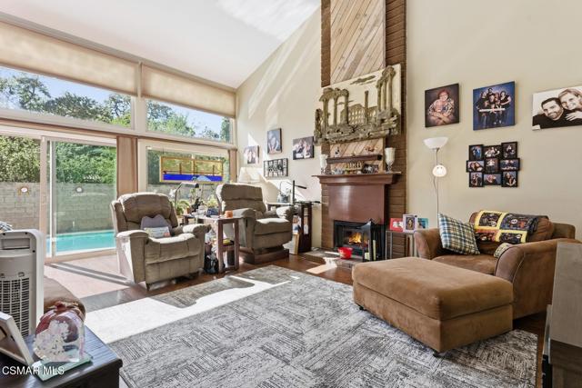 3366 Blue Ridge Court, Westlake Village CA: https://media.crmls.org/mediaz/15df21a0-254d-4982-a9b3-3229c1ce684c.jpg