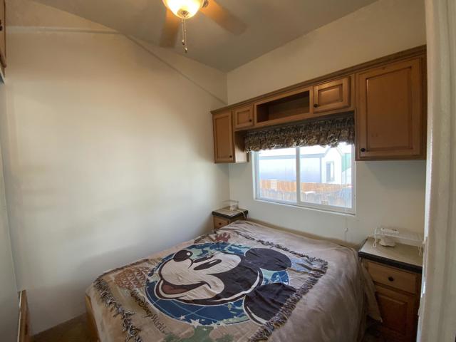 17777 Langlois Road, Desert Hot Springs CA: https://media.crmls.org/mediaz/15df9b16-077a-48c9-80c5-80ba3a7a1a60.jpg