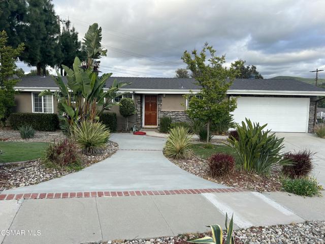 731 Tudor Circle, Thousand Oaks CA: https://media.crmls.org/mediaz/15e0626b-fc7e-42bb-a8df-d6990630d296.jpg