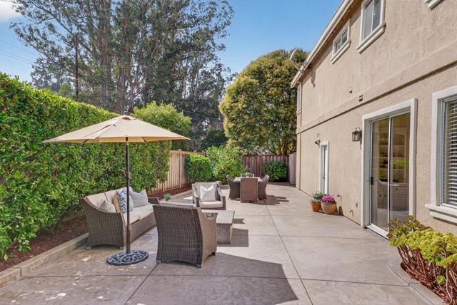 217 Augusta Lane, Aptos CA: https://media.crmls.org/mediaz/15e13bf3-0e6b-4fe7-bc73-88b905cca743.jpg