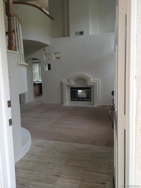 821 Verin Lane, Chula Vista CA: https://media.crmls.org/mediaz/15e21456-8615-4963-aeb7-3172e98c4479.jpg
