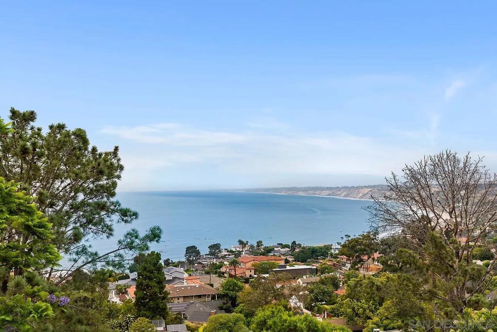 1703 Castellana Rd - photo 8