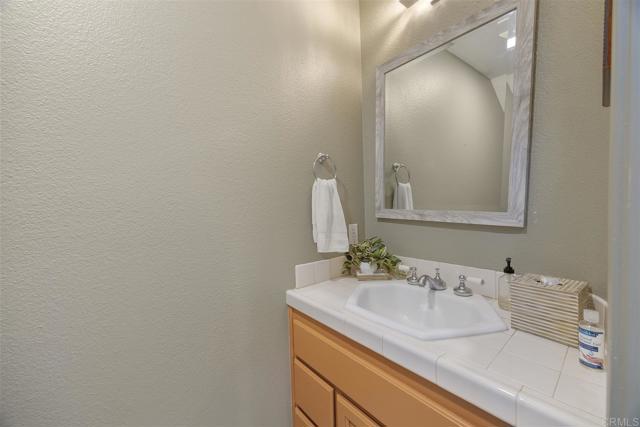 Detail Gallery Image 35 of 54 For 4129 Pindar Way, Oceanside,  CA 92056 - 2 Beds | 2/1 Baths