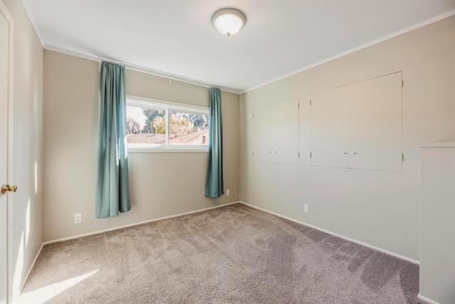 20 Queen Anne Court, Millbrae CA: https://media.crmls.org/mediaz/15e3ba6f-e364-4e06-851b-fad0721619b8.jpg