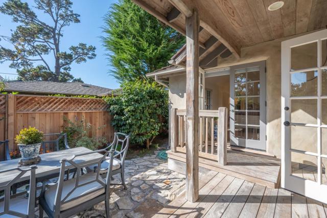 0 Casanova 4 NW of 13th Street, Carmel CA: https://media.crmls.org/mediaz/15e4d960-e20e-435b-aa00-8994082d3b9a.jpg