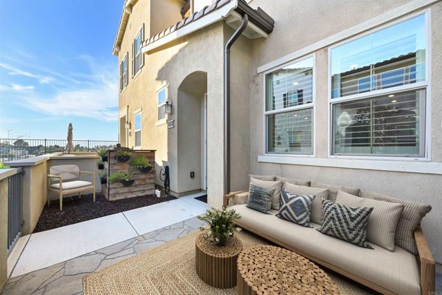 Detail Gallery Image 25 of 34 For 1118 Delpy View, Vista,  CA 92084 - 3 Beds | 2/1 Baths