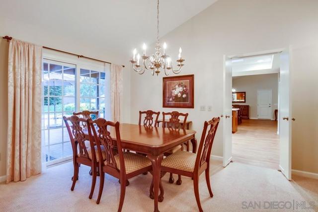 16657 Valle Verde Rd, Poway CA: https://media.crmls.org/mediaz/15e85a57-df53-45c6-b6bc-b6042b2a6c66.jpg