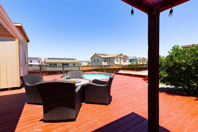 8626 Prospect Avenue, Santee CA: https://media.crmls.org/mediaz/15e9599d-084d-4bb2-804f-51414b2fe553.jpg