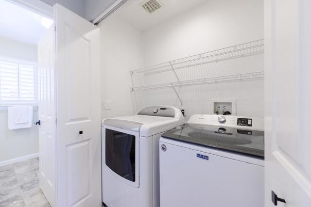 141 Navigator Drive, Scotts Valley CA: https://media.crmls.org/mediaz/15e9733a-785c-48f6-95f7-f272c8afbe53.jpg