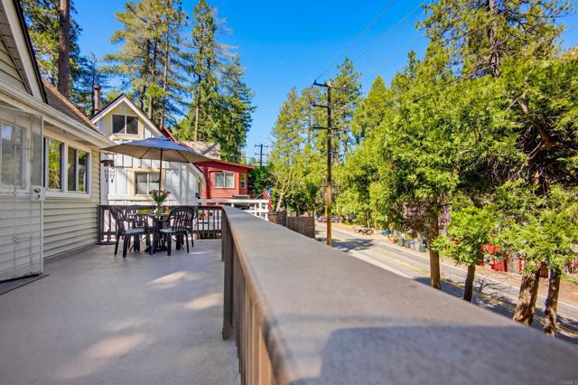 Detail Gallery Image 4 of 47 For 23413 Knapps Cutoff, Crestline,  CA 92325 - 1 Beds | 1 Baths