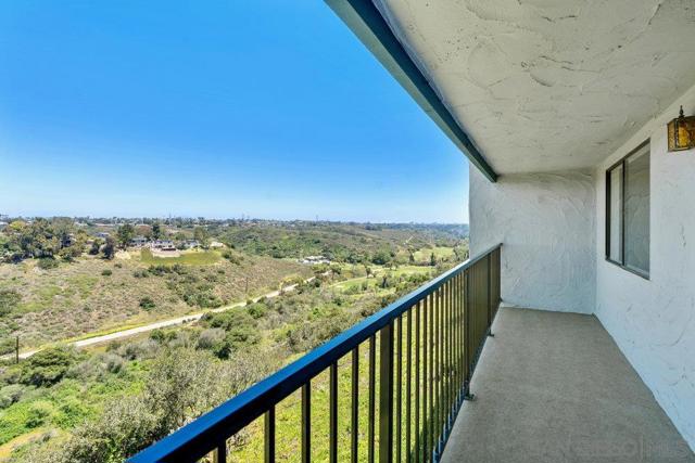 2995 Cowley Way, San Diego CA: https://media.crmls.org/mediaz/15ea633d-07c7-4ebf-8b81-7a4f5cbd39b7.jpg