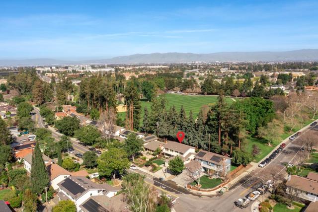 880 Russet Drive, Sunnyvale CA: https://media.crmls.org/mediaz/15eb90ee-cffe-4ad0-ab3d-7c94e8cf48ca.jpg