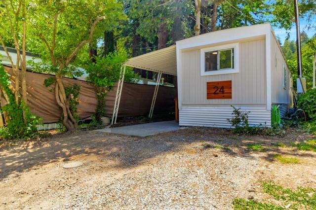 265 Brown Gables Road, Ben Lomond CA: https://media.crmls.org/mediaz/15eca7f5-f853-4618-95d0-91703f4d1d48.jpg