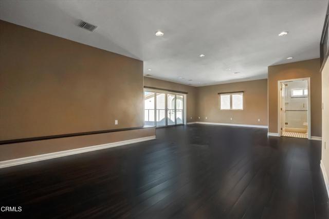 Image 41 of 59 For 561 Ventu Park Road
