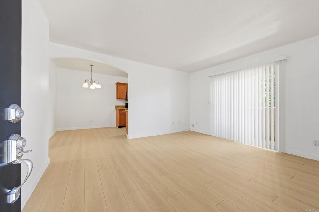 4465 Home Ave East - photo 9