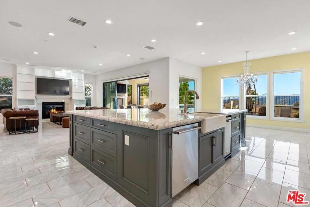 MLS #26859039 image #41