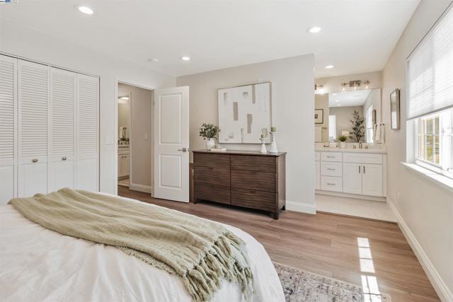 597 Singley Dr, Milpitas CA: https://media.crmls.org/mediaz/15edcb32-eff5-4fc8-82a6-c2f6ea0ce945.jpg
