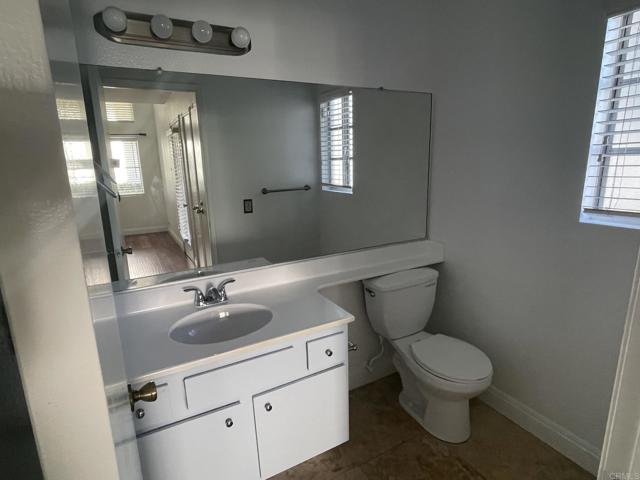 Detail Gallery Image 5 of 14 For 740 Eastshore Ter #89,  Chula Vista,  CA 91913 - 1 Beds | 1/1 Baths