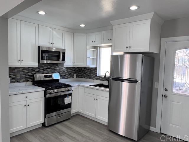 Detail Gallery Image 2 of 22 For 129 31 Oaklawn Ave, Chula Vista,  CA 91910 - 2 Beds | 1 Baths