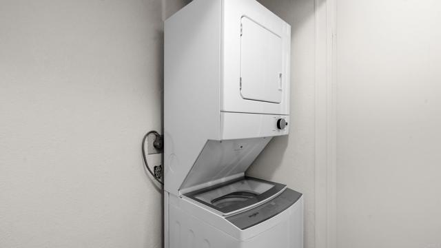 Detail Gallery Image 14 of 30 For 2445 Brant St #304,  San Diego,  CA 92101 - 1 Beds | 1 Baths