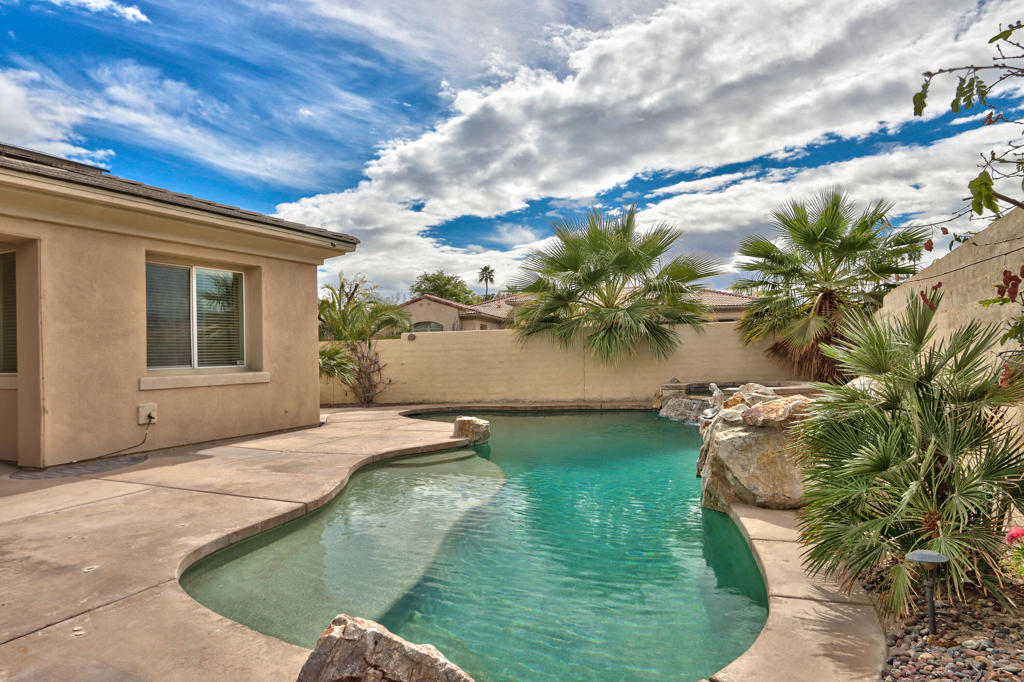 MLS #219142099PS image #2