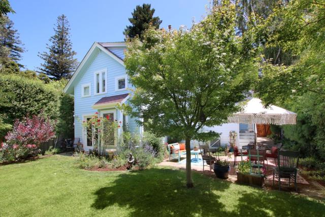 515 Chestnut Street, Santa Cruz CA: https://media.crmls.org/mediaz/15ef7e6b-9c2f-4a7b-873d-6af649e10de6.jpg
