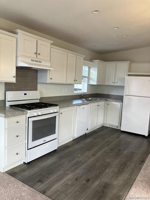 26250 9th street, Highland, California 92346, 1 Bedroom Bedrooms, ,1 BathroomBathrooms,Residential,For Sale,9th street,250016984SD