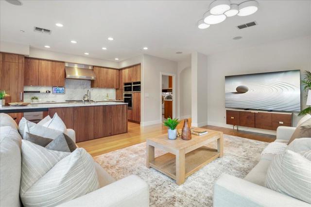 Image 13 of 58 For 37808 Appletree Court