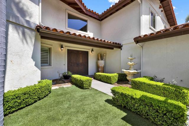12206 Fairway Pointe Row, San Diego CA: https://media.crmls.org/mediaz/15f13b4c-9f0c-4b8d-9820-7775fbeea5de.jpg
