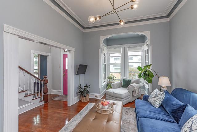 543 Spruce Avenue, Pacific Grove CA: https://media.crmls.org/mediaz/15f179c8-fec4-423e-b49b-2aa0828a3c9a.jpg