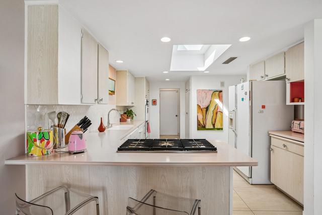2320 Paseo Del Rey, Palm Springs, CA 92264