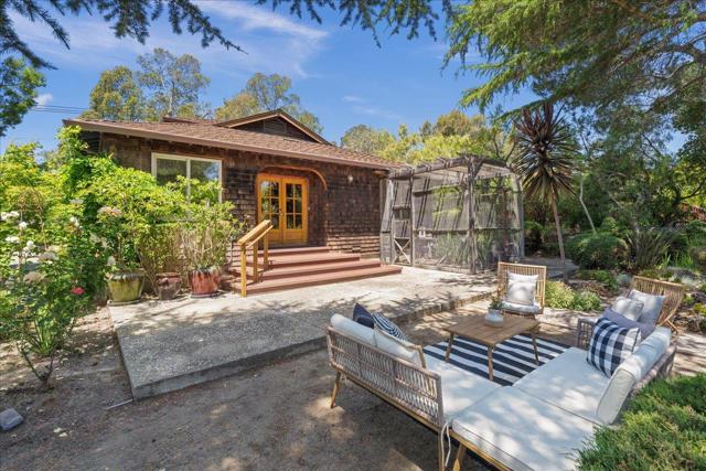 746 Western Drive, Santa Cruz CA: https://media.crmls.org/mediaz/15f1f7e9-6ccd-4c2c-8f96-1958120d5359.jpg