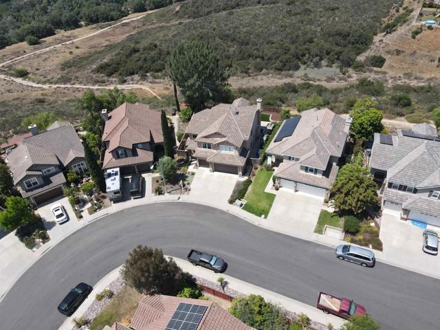 12064 Mannix Road, San Diego CA: https://media.crmls.org/mediaz/15f40bba-d36c-41b4-9761-91187f11ab1f.jpg