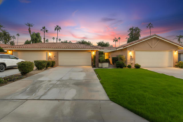 130 Don Miguel Circle, Palm Desert CA: https://media.crmls.org/mediaz/15f4c92f-1efc-4a39-a340-2537e30240c8.jpg
