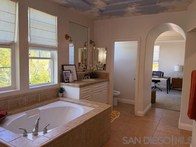 1548 Fairway - photo 16